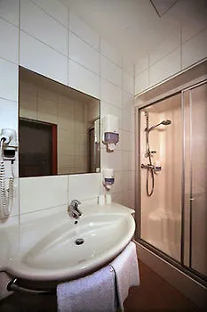 Stefansbruecke Готель 3*